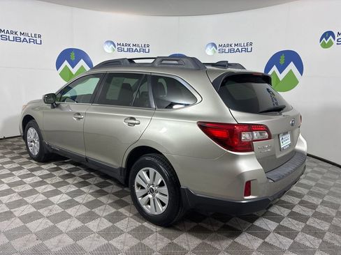 Used 2016 Subaru Outback 2.5i Premium image 7