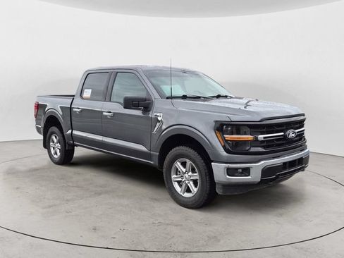 Certified 2025 Ford F150 XLT w/ Equipment Group 301A Standard AWD/4WD image 3
