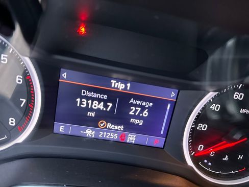 Certified 2023 Chevrolet TrailBlazer ACTIV w/ Sun and Liftgate Package image 23