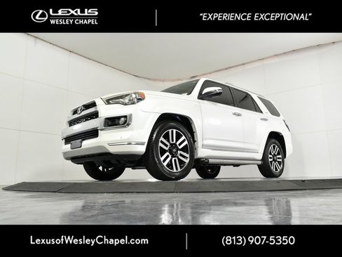 Used 2018 Toyota 4Runner Limited image 12