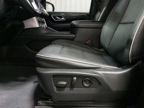 Used 2023 GMC Yukon SLT image 66