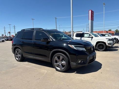Used 2021 Honda Passport Touring image 2