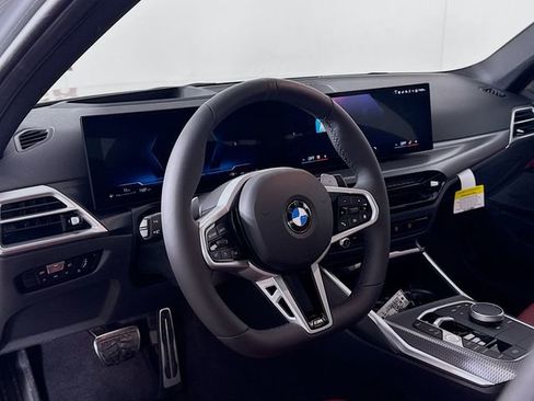 New 2026 BMW 330i xDrive Sedan w/ M Sport Package image 9