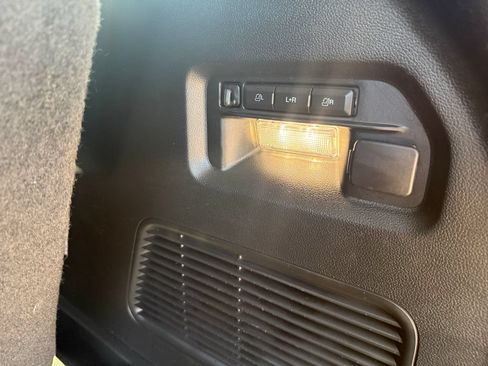 Used 2024 Ford Explorer Limited w/ Limited Technology Package AWD/4WD image 14