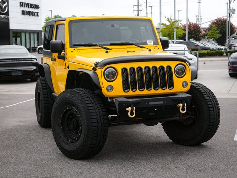 Used 2015 Jeep Wrangler Sahara AWD/4WD image 2