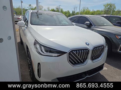 New 2026 BMW X3 xDrive30 w/ Premium Package image 1