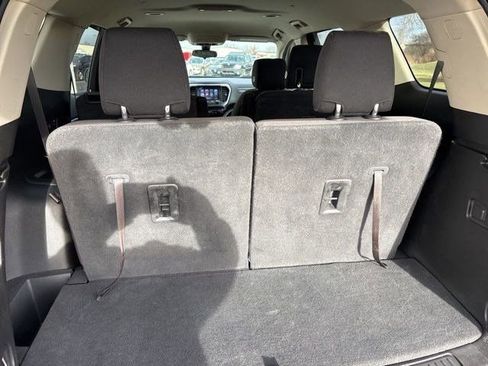 Used 2019 GMC Acadia SLE image 35