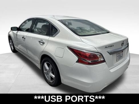 Used 2015 Nissan Altima 2.5 S w/ Power Driver Seat Package FWD image 5