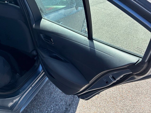 Used 2025 Toyota Corolla LE FWD image 58