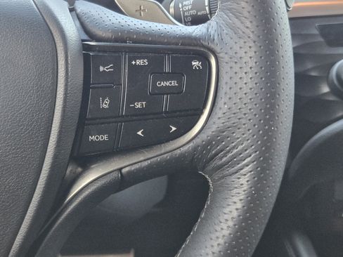 Used 2020 Lexus ES 350 F Sport w/ Accessory Package 2 FWD image 26