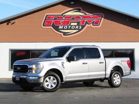 Used 2021 Ford F150 XLT w/ Equipment Group 301A Mid image 2