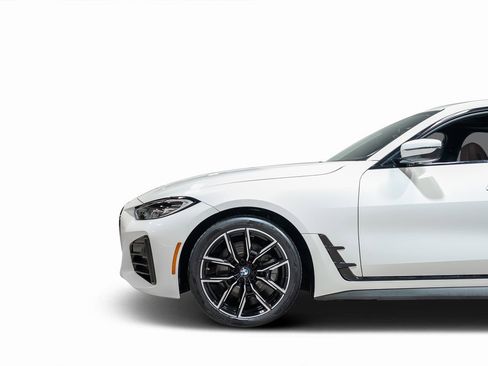 Used 2023 BMW 430i Gran Coupe w/ M Sport Package image 28