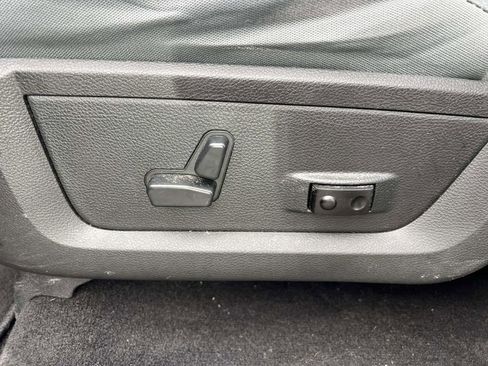 Used 2018 RAM 1500 Big Horn image 19