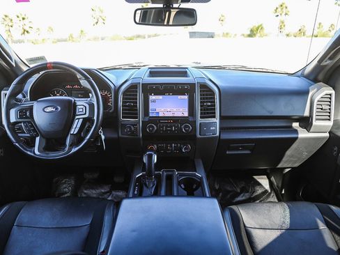 Used 2019 Ford F150 Raptor image 12