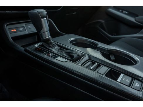 Used 2025 Honda Civic Sport image 25