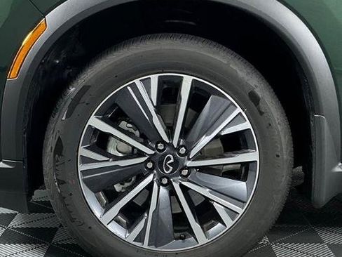 Certified 2027 INFINITI QX60 Luxe w/ Cargo Package FWD image 10