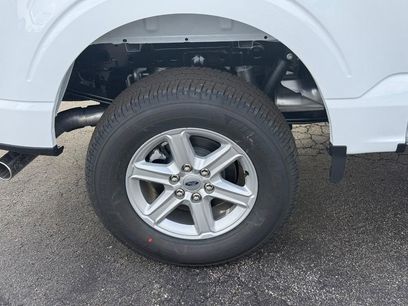 New 2025 Ford F150 XLT w/ Equipment Group 302A MID