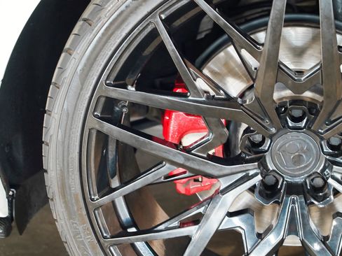 Used 2022 Bentley Bentayga AWD/4WD image 72