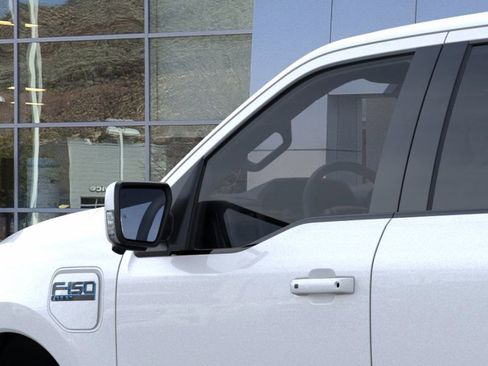 New 2025 Ford F150 Lightning Lariat image 21