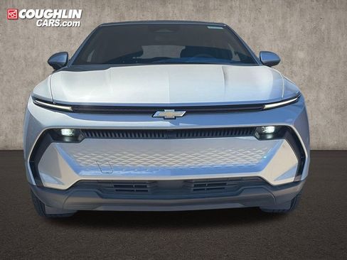 New 2026 Chevrolet Equinox EV LT FWD image 9