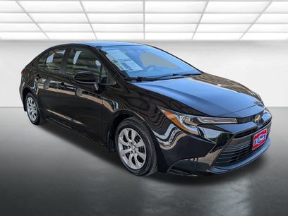 Used 2025 Toyota Corolla LE