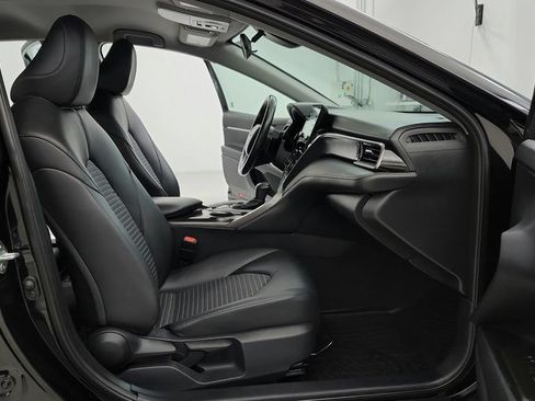 Certified 2024 Toyota Camry SE FWD image 16