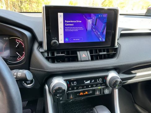 Used 2023 Toyota RAV4 XLE w/ Convenience Package image 16