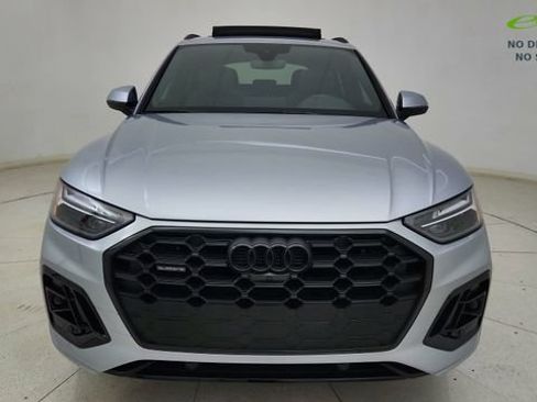 Used 2025 Audi Q5 2.0T Premium Plus w/ Premium Plus Package AWD/4WD image 2