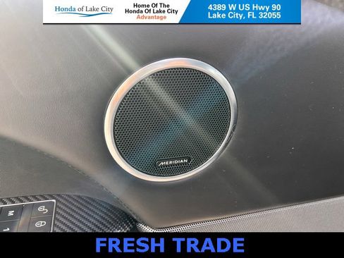 Used 2020 Land Rover Range Rover Sport SVR image 18