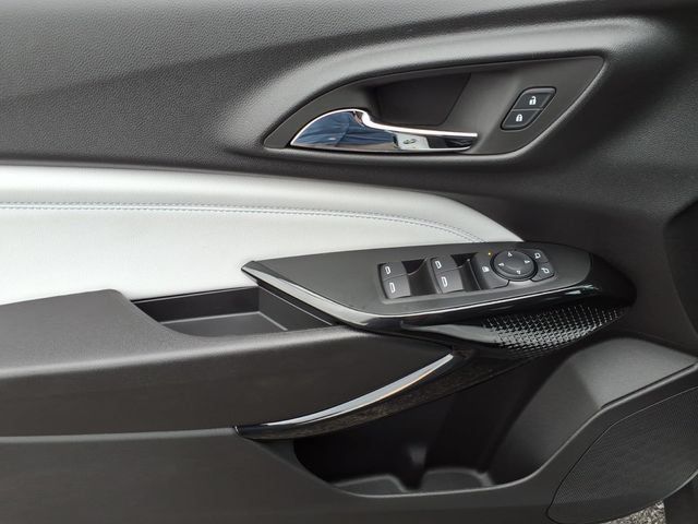 New 2026 Chevrolet Trax LT w/ Midnight Edition FWD image 9