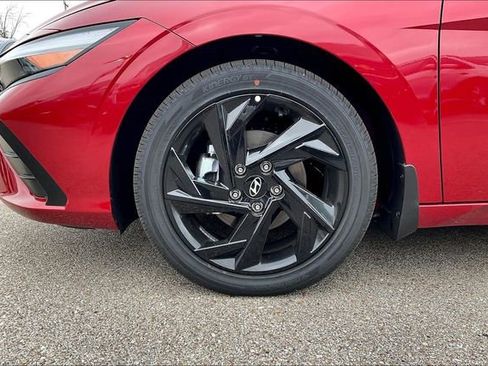 New 2026 Hyundai Elantra SEL Sport Premium FWD image 12