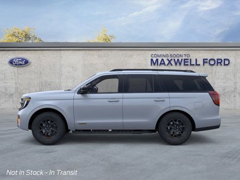New 2026 Ford Expedition Tremor image 15
