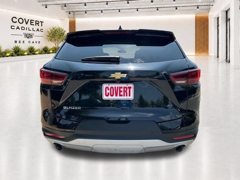 Used 2024 Chevrolet Blazer LT w/ Convenience Package FWD image 9