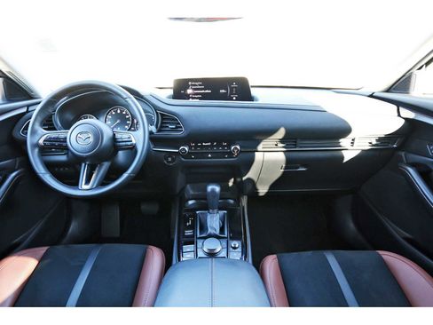 Used 2024 MAZDA CX-30 Carbon image 7