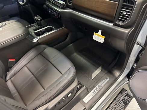 New 2026 Chevrolet Silverado 1500 High Country AWD/4WD image 42
