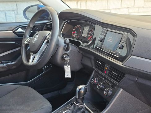 Used 2019 Volkswagen Jetta S image 17