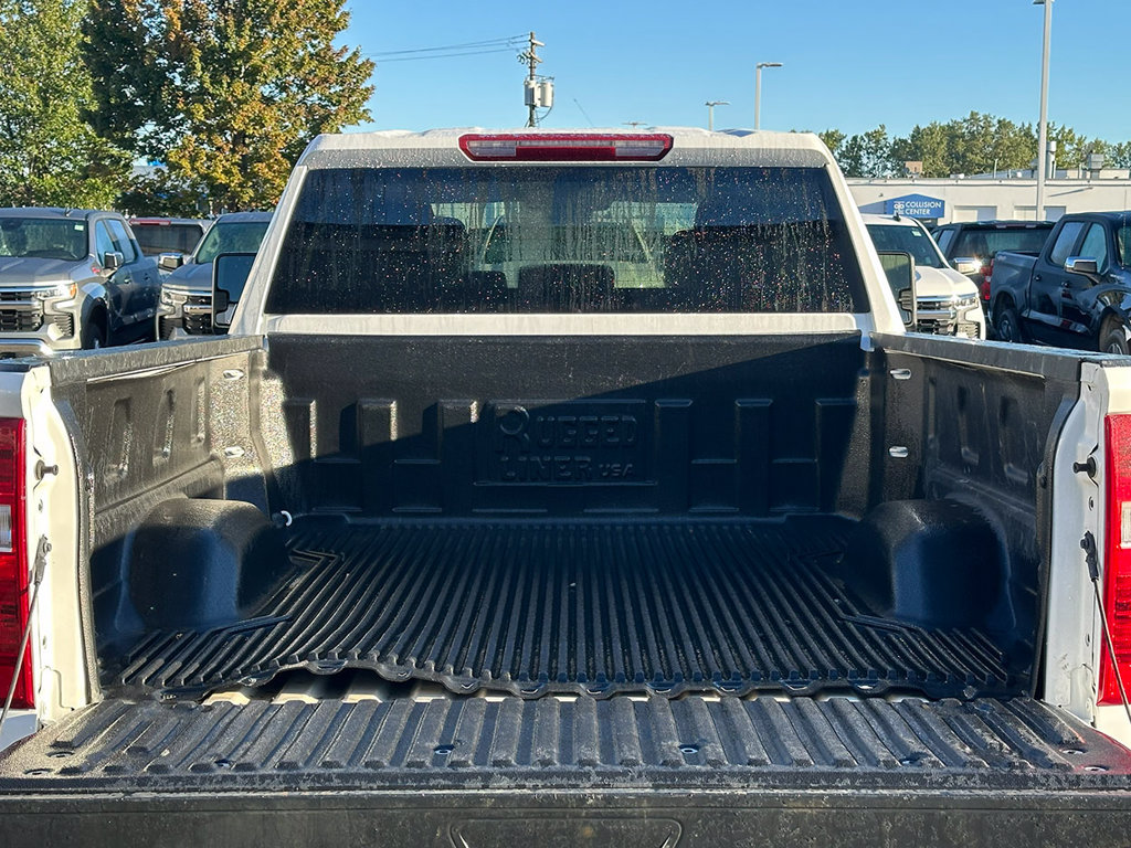 Used 2025 Chevrolet Silverado 2500 LT w/ Convenience Package AWD/4WD image 5