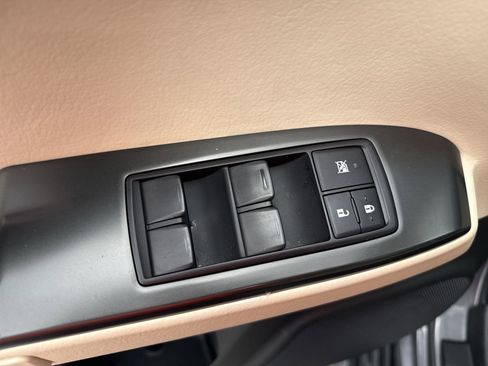 Used 2023 Lexus GX 460 Premium image 15