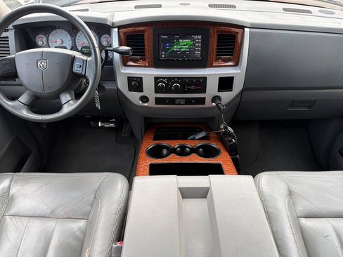 Used 2007 Dodge Ram 2500 Truck Laramie AWD/4WD image 12