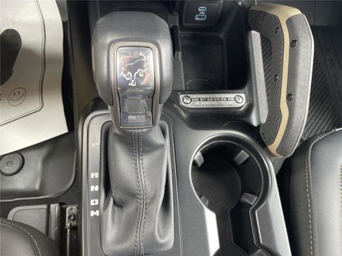 Used 2025 Ford Bronco Badlands AWD/4WD image 21