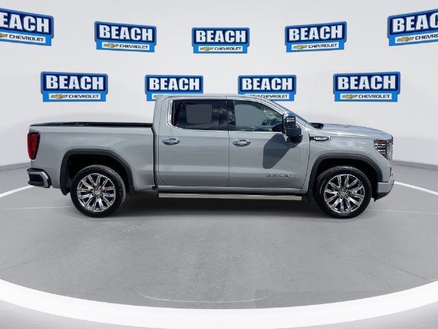 Used 2025 GMC Sierra 1500 Denali w/ Denali Reserve Package AWD/4WD image 9