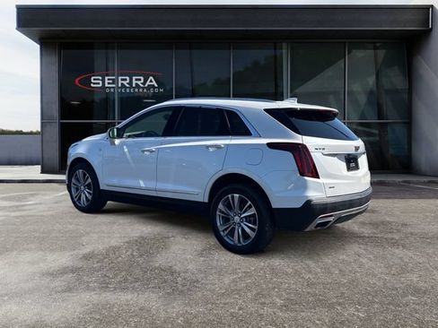 Used 2024 Cadillac XT5 Premium Luxury AWD/4WD image 3