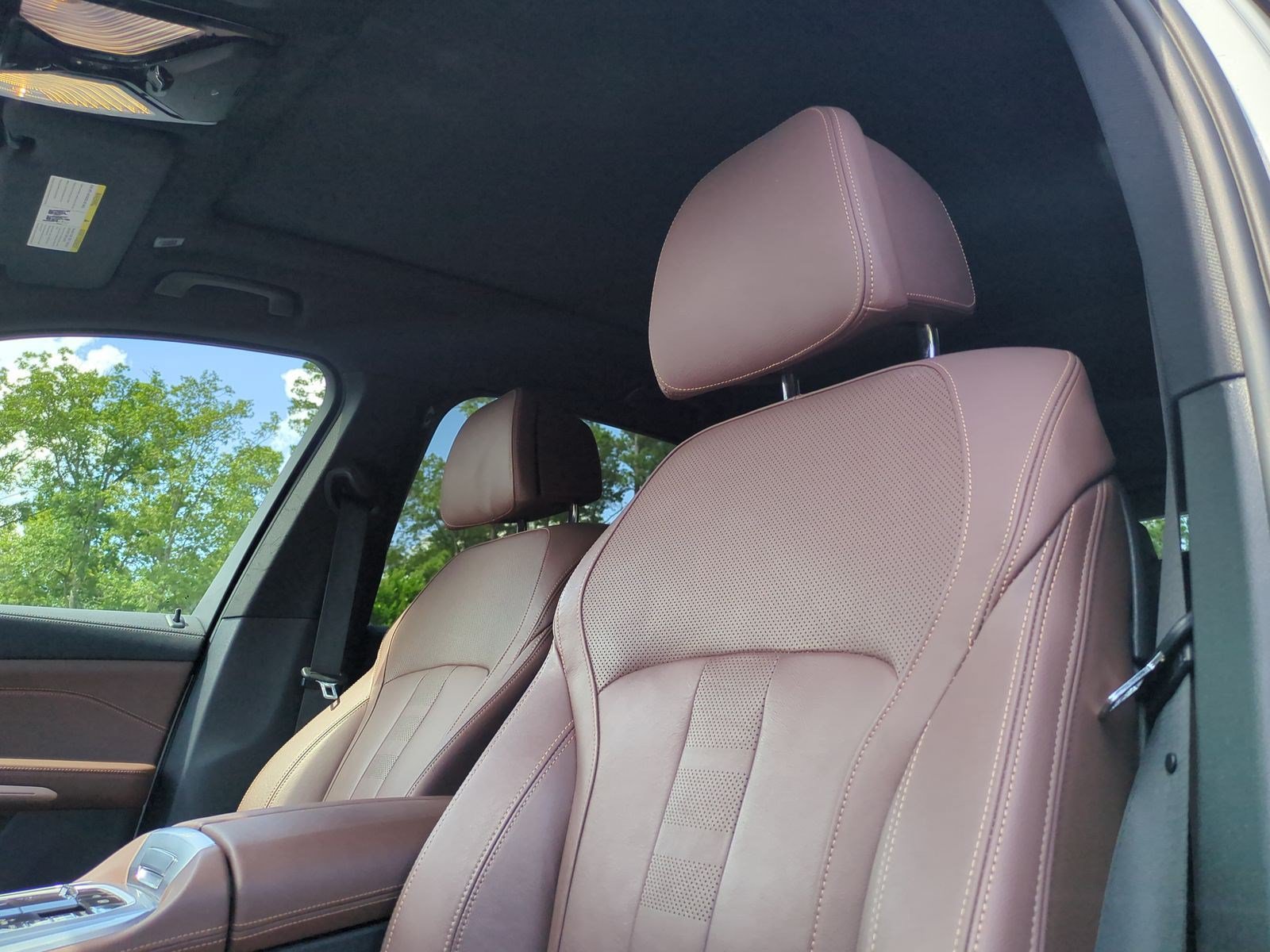 Used 2022 BMW X5 xDrive45e w/ Climate Comfort Package AWD/4WD image 16