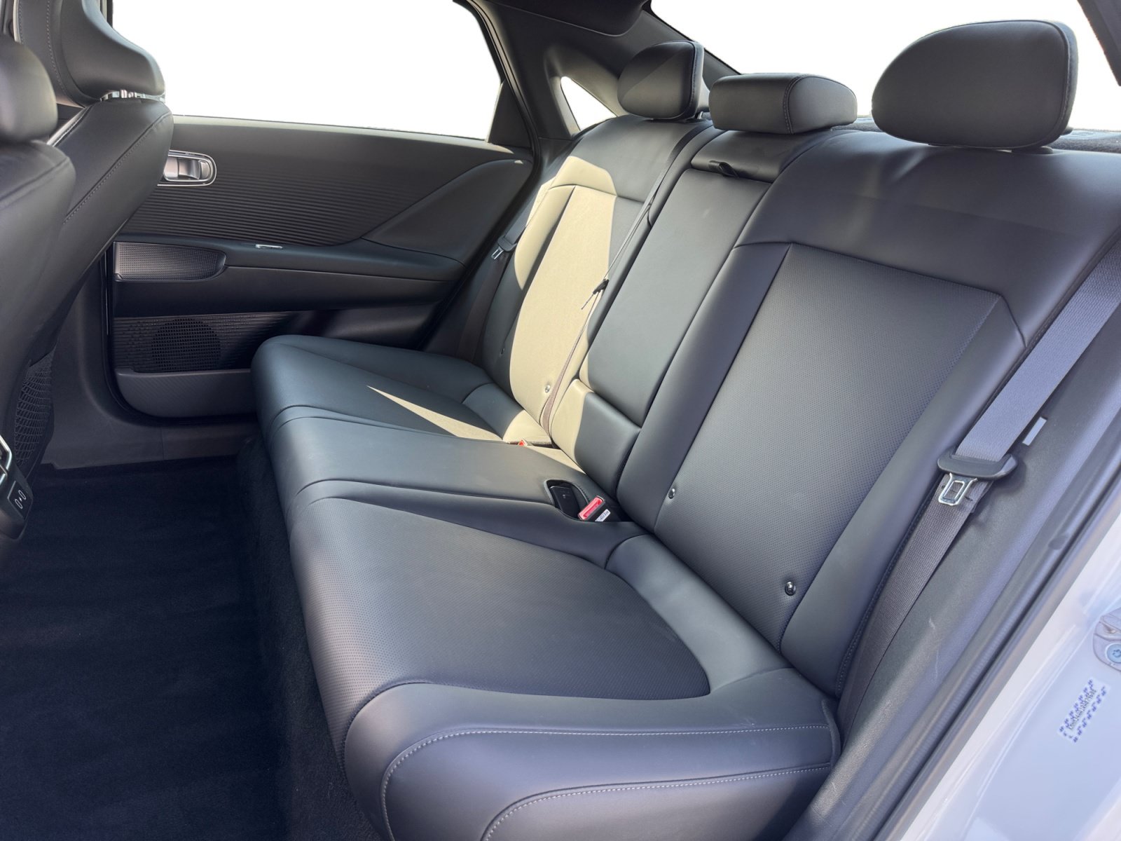 Used 2024 Hyundai Ioniq 6 SEL RWD image 13