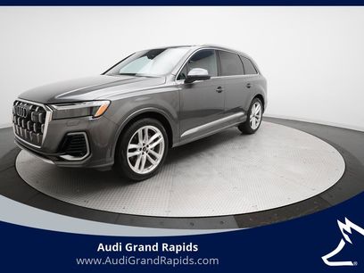 New 2025 Audi Q7 3.0T Premium Plus