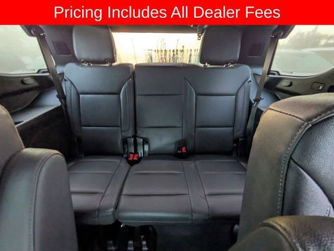Used 2023 Chevrolet Tahoe Z71 w/ Luxury Package AWD/4WD image 15