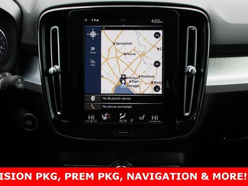 Used 2019 Volvo XC40 T5 Momentum image 14