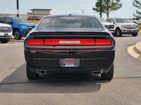 Used 2013 Dodge Challenger R/T Plus RWD image 5