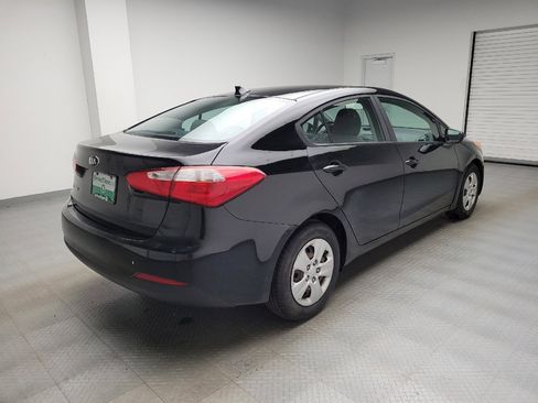 Used 2016 Kia Forte LX FWD image 9