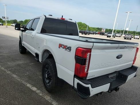 Used 2024 Ford F250 Lariat w/ Lariat Ultimate Package AWD/4WD image 19